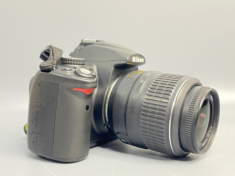 Nikon D5000 Kit 18-55mm 1000 Кадров