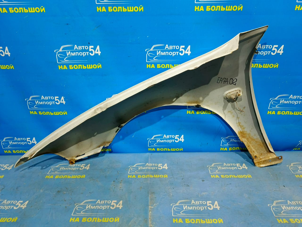Крыло переднее правое MITSUBISHI GALANT 2000