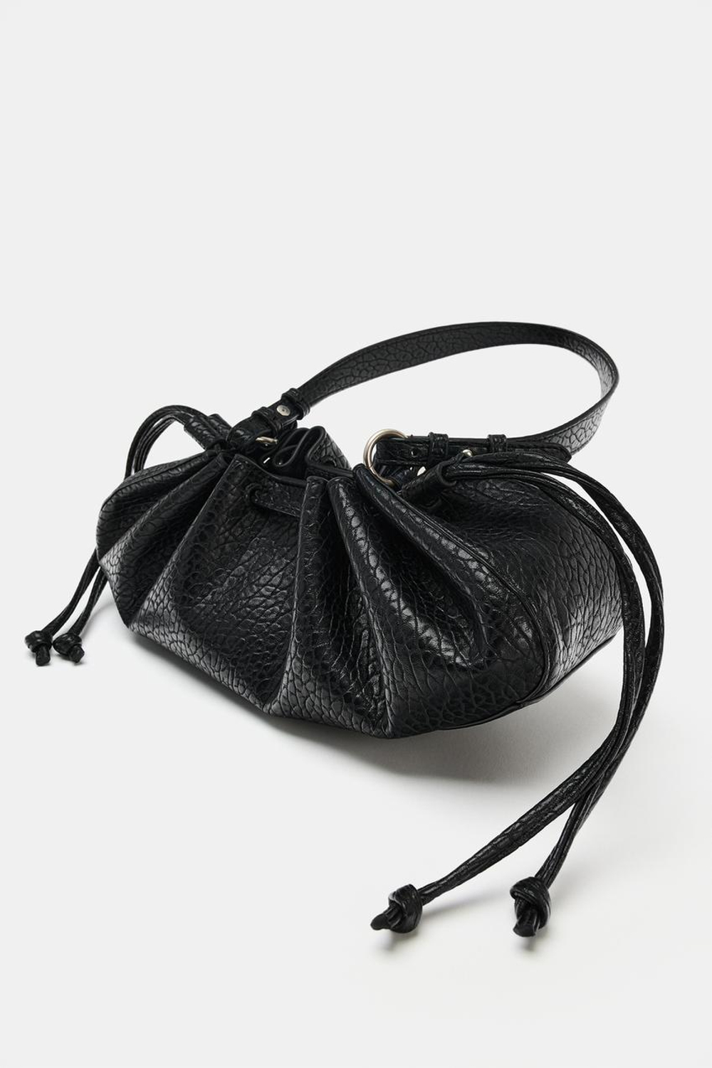 ZARA УДЛИНЕННАЯ СУМКА СО СБОРКАМИ, ЧЕРНЫЙ