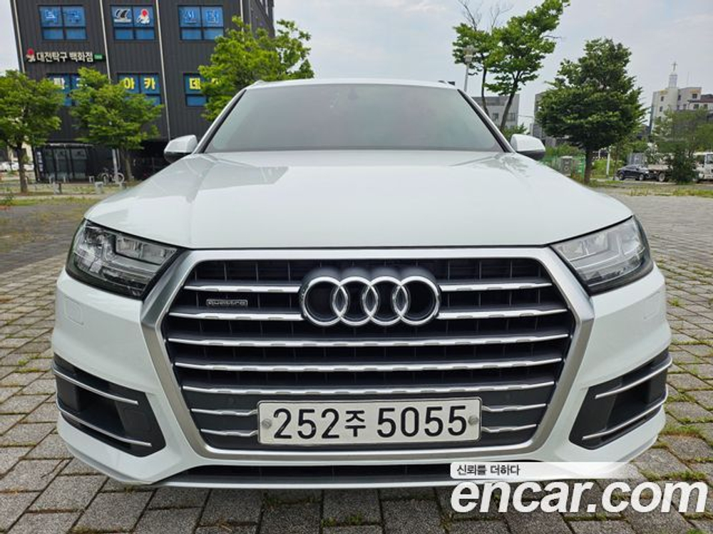 Audi Q7 45 TFSI Quattro — 2019