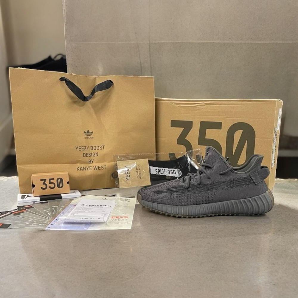 Adidas Yeezy Boost 350 V2 Premium • Cinder