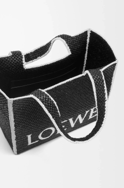 Loewe Большая сумка-тоут Font из рафии, черный