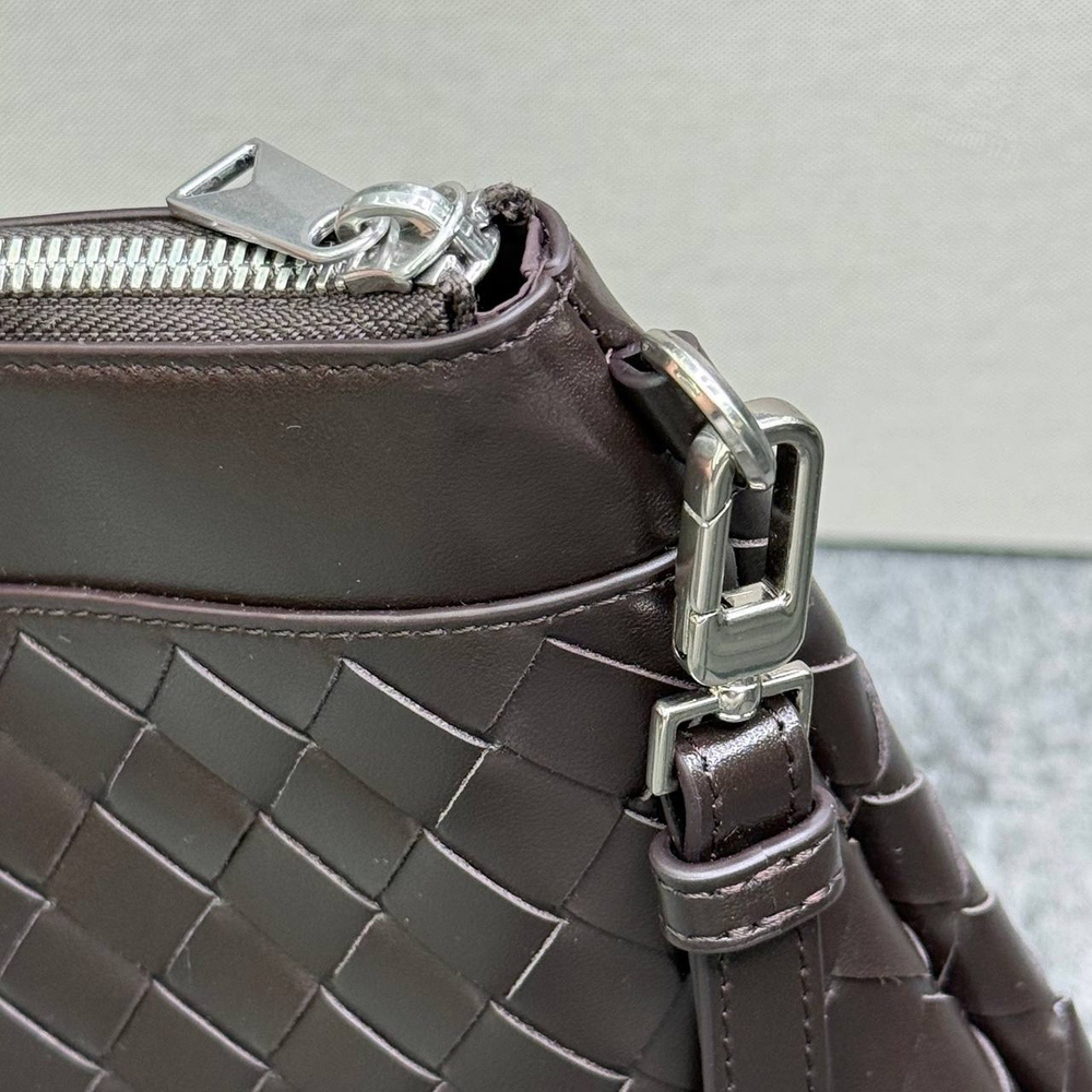 Клатч Bottega Veneta