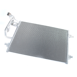Радиатор кондиционера VW Passat B5 (00-)/Skoda Superb (01-) GANZ GIC06126