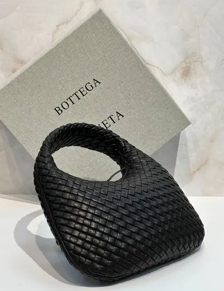 Сумка Bottega Veneta "Veneta"