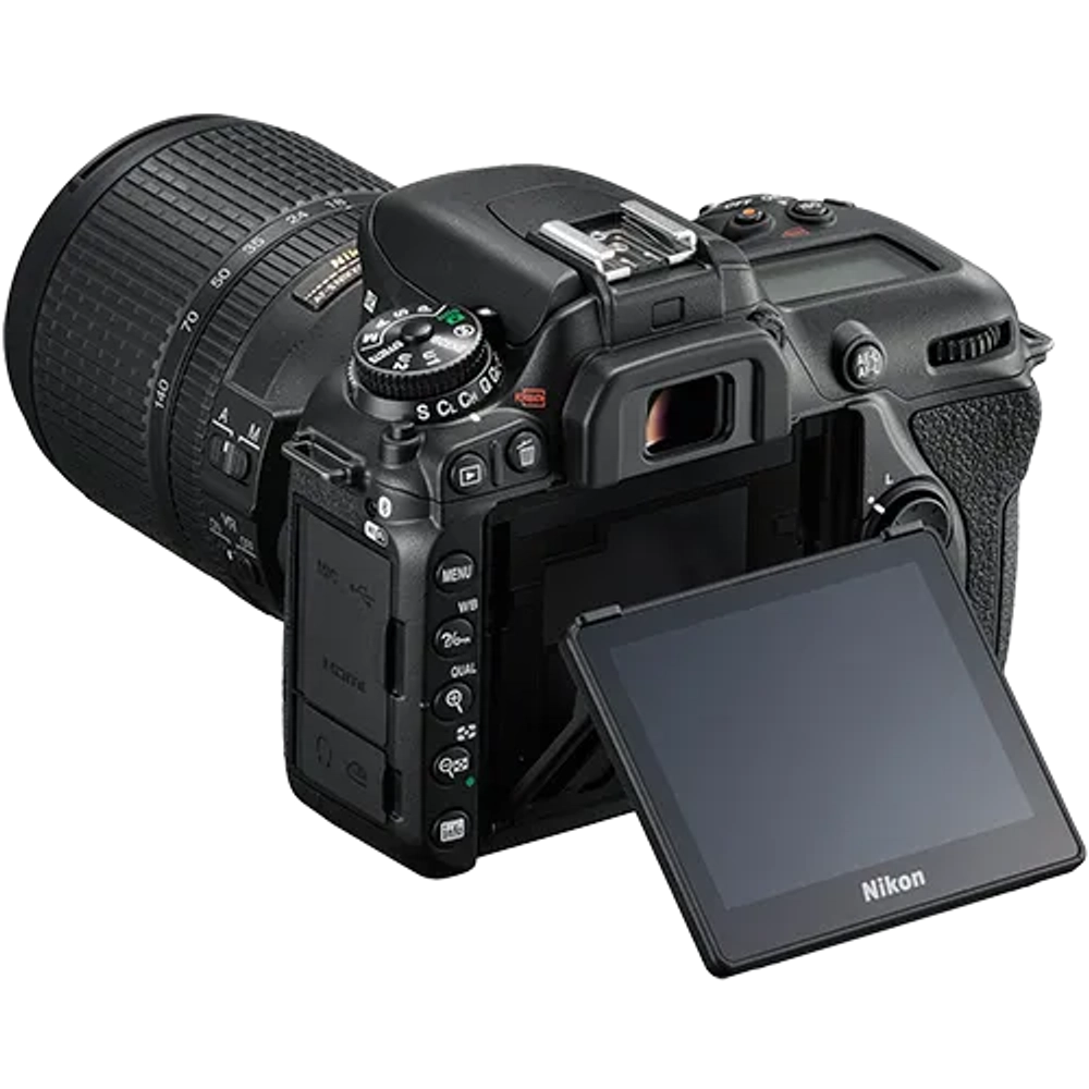 Зеркальный фотоаппарат Nikon D7500 Kit AF-S DX 18-140mm f/3.5-5.6G ED VR
