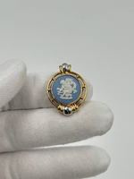 Миниатюрная брошь-кулон Wedgwood голубая