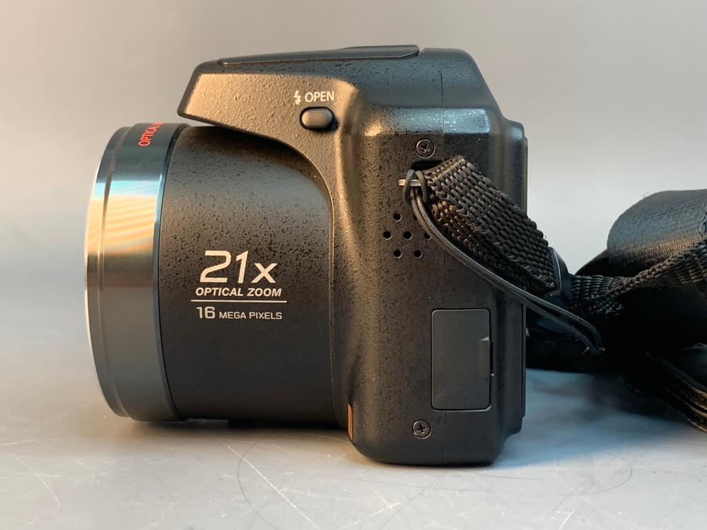 Panasonic Lumix DMC-LZ20