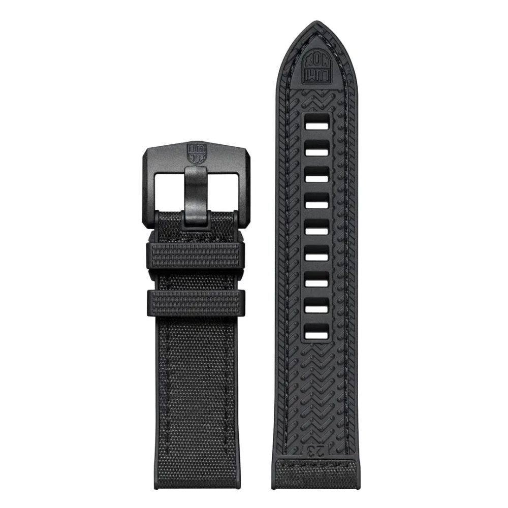 Luminox Atacama Field XL.1977
