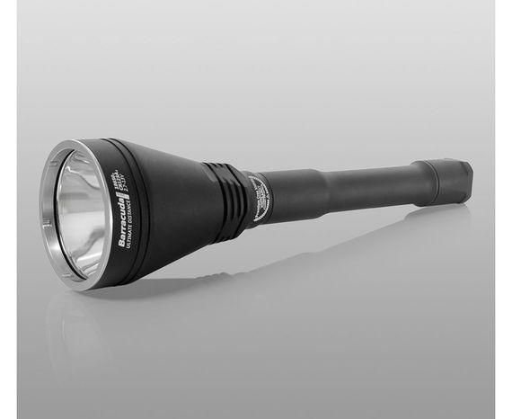 Поисковый фонарь Armytek Barracuda Pro теплый свет