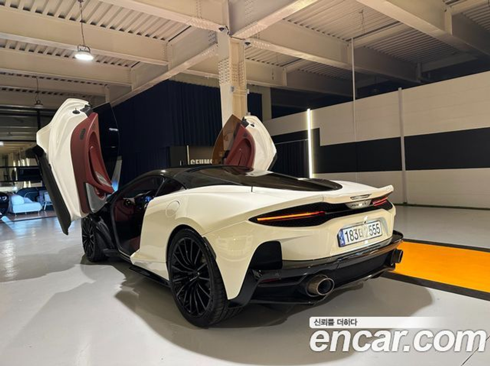 McLaren GT 4.0 — 2020
