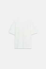 ФУТБОЛКА С ЦВЕТНОЙ ВЫШИВКОЙ — ZARA