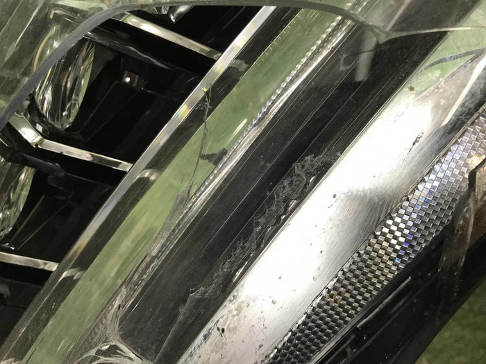 Фара левая Cadillac Escalade 4 (14-20) LED