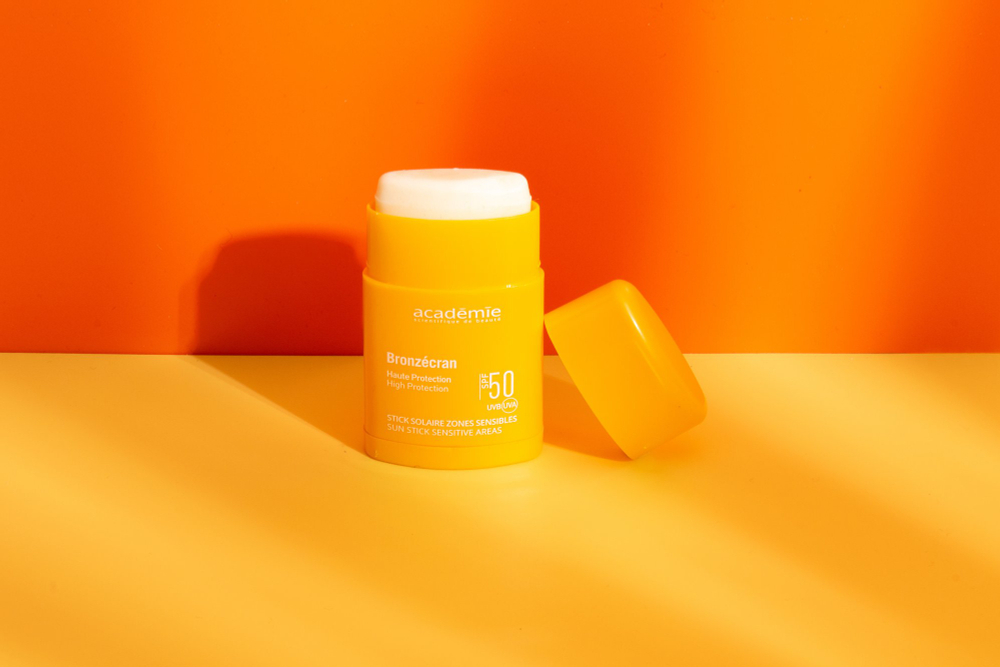 Academie Солнцезащитный стик для лица и чувствительных зон SPF50+, 10 гр