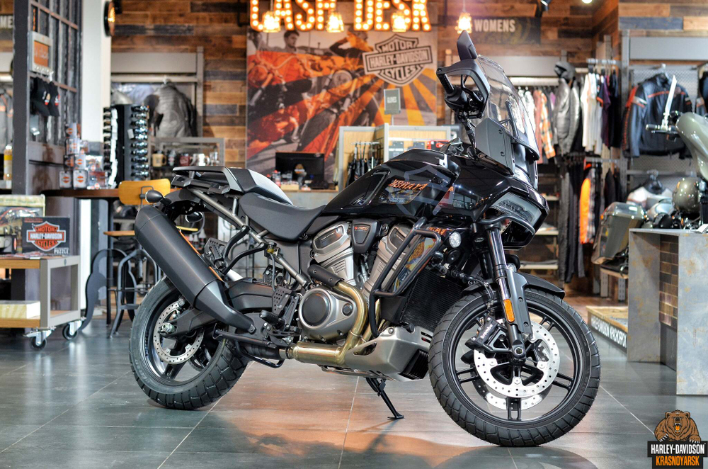 Harley-Davidson Pan America 1250 Special (Vivid Black)