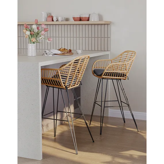 Барный стул Vetle Bent, светлый ротанг
