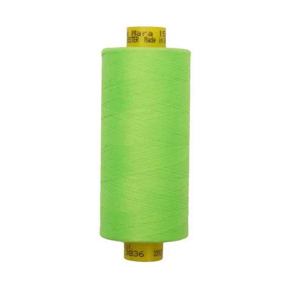 Нитки GUTERMANN Mara №150 зеленый неон (3836)