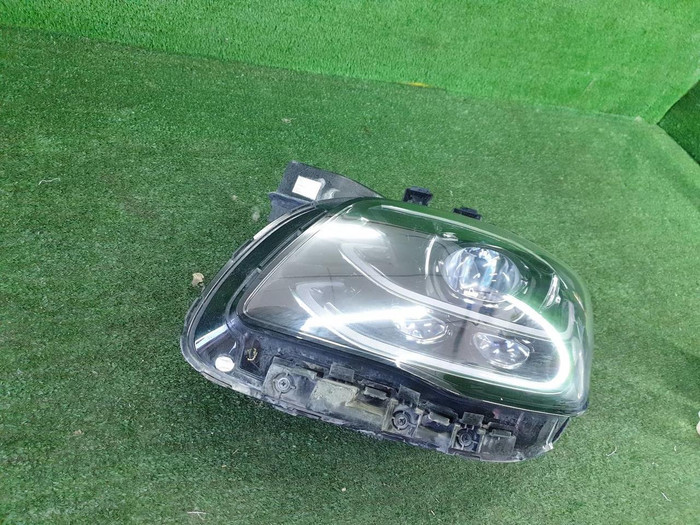 Фара левая Kia K900 KH (2018-2022) LED