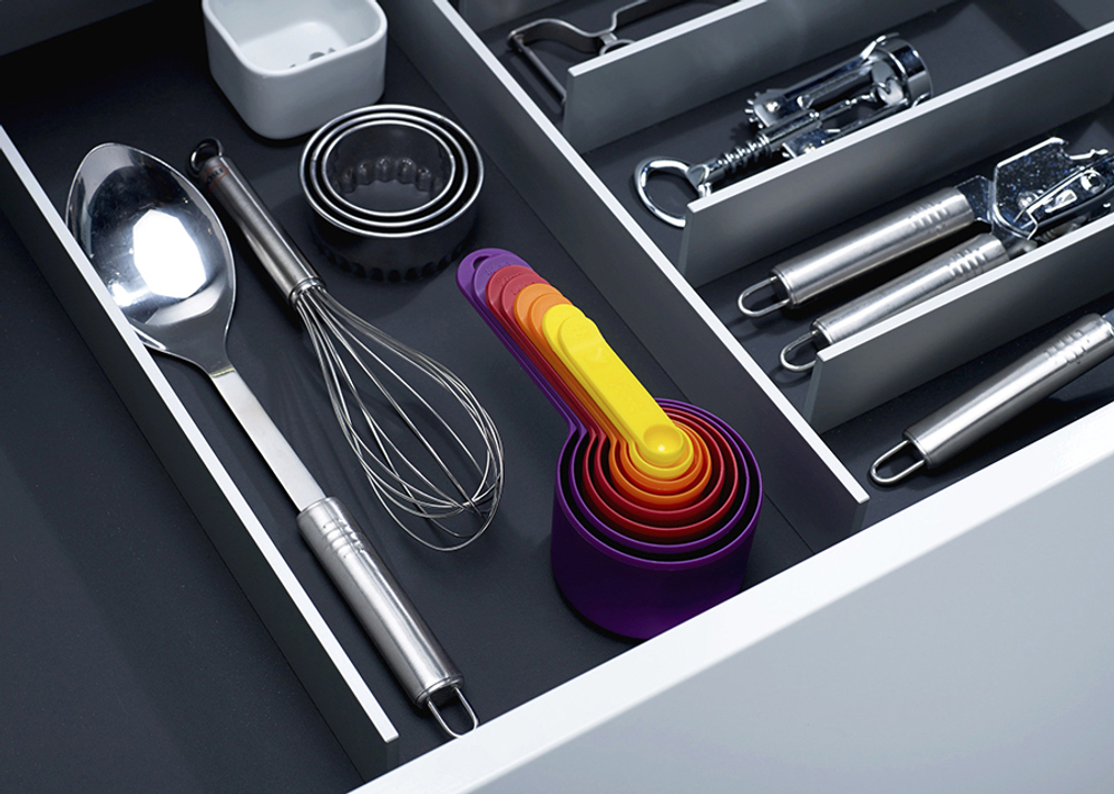 Набор мерных емкостей nest™, разноцветный, 8 шт.