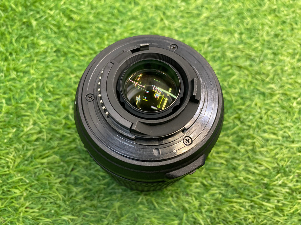 Nikon 18-135mm 3.5-5.6 ED-IF AF-S DX Zoom-Nikkor