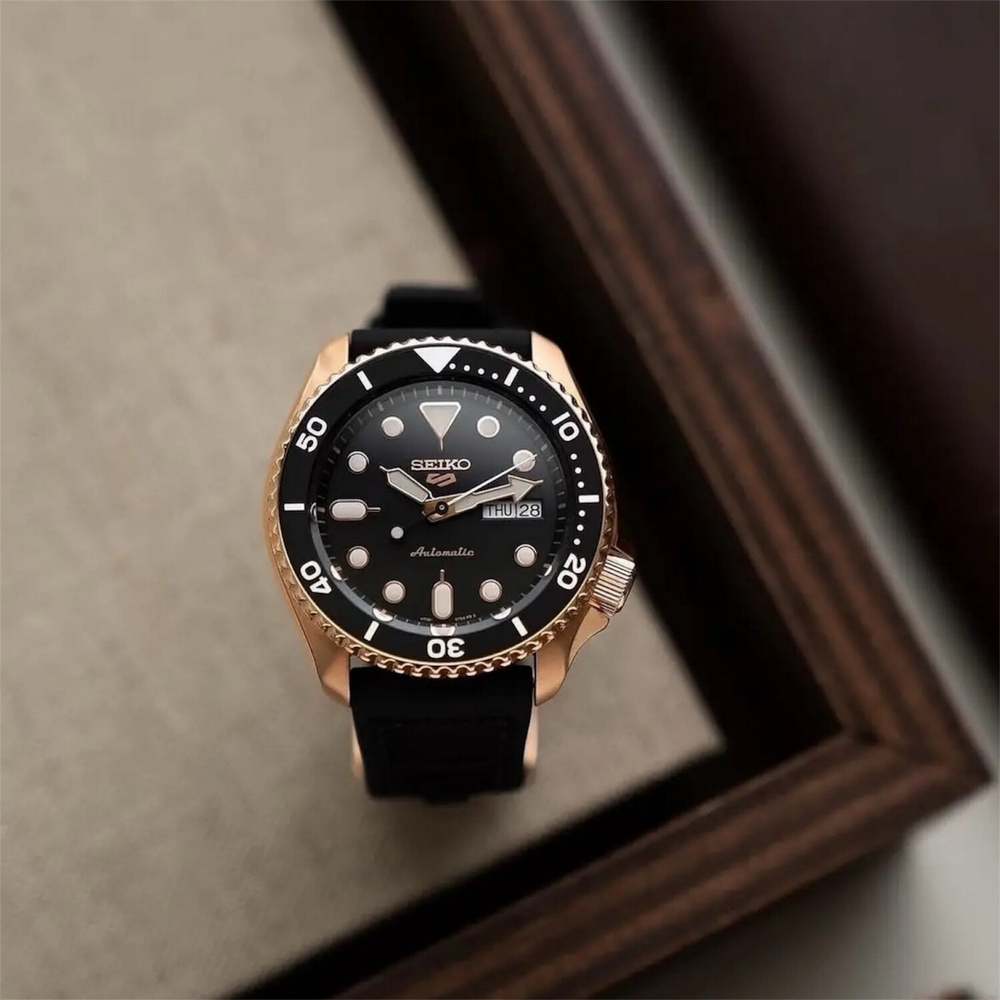 Seiko SRPD76K1