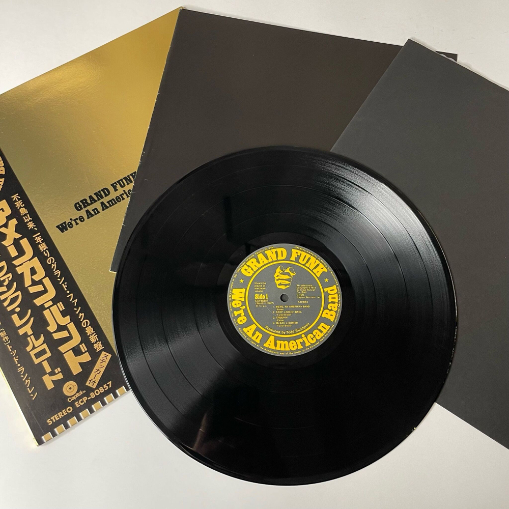 Винтажная виниловая пластинка LP Grand Funk Railroad We're An American Band (Japan 1974) (Obi) Walk Like A Man
