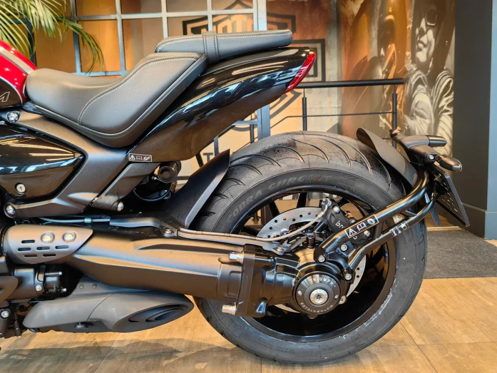 Triumph Rocket III R STORM 2024