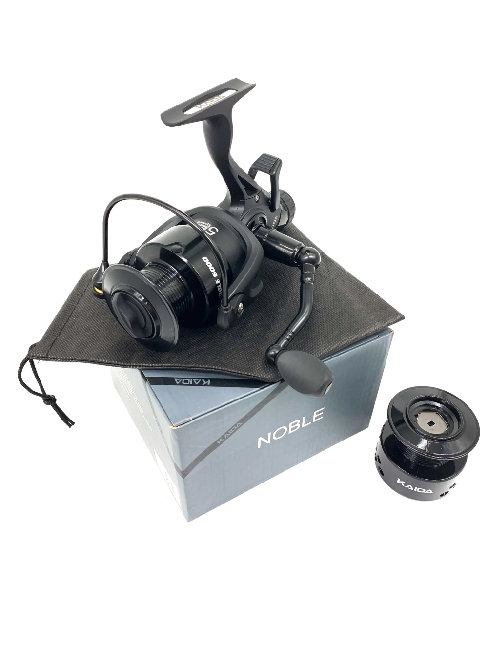 Катушка безынерционная с байтраннером Kaida Noble 6000