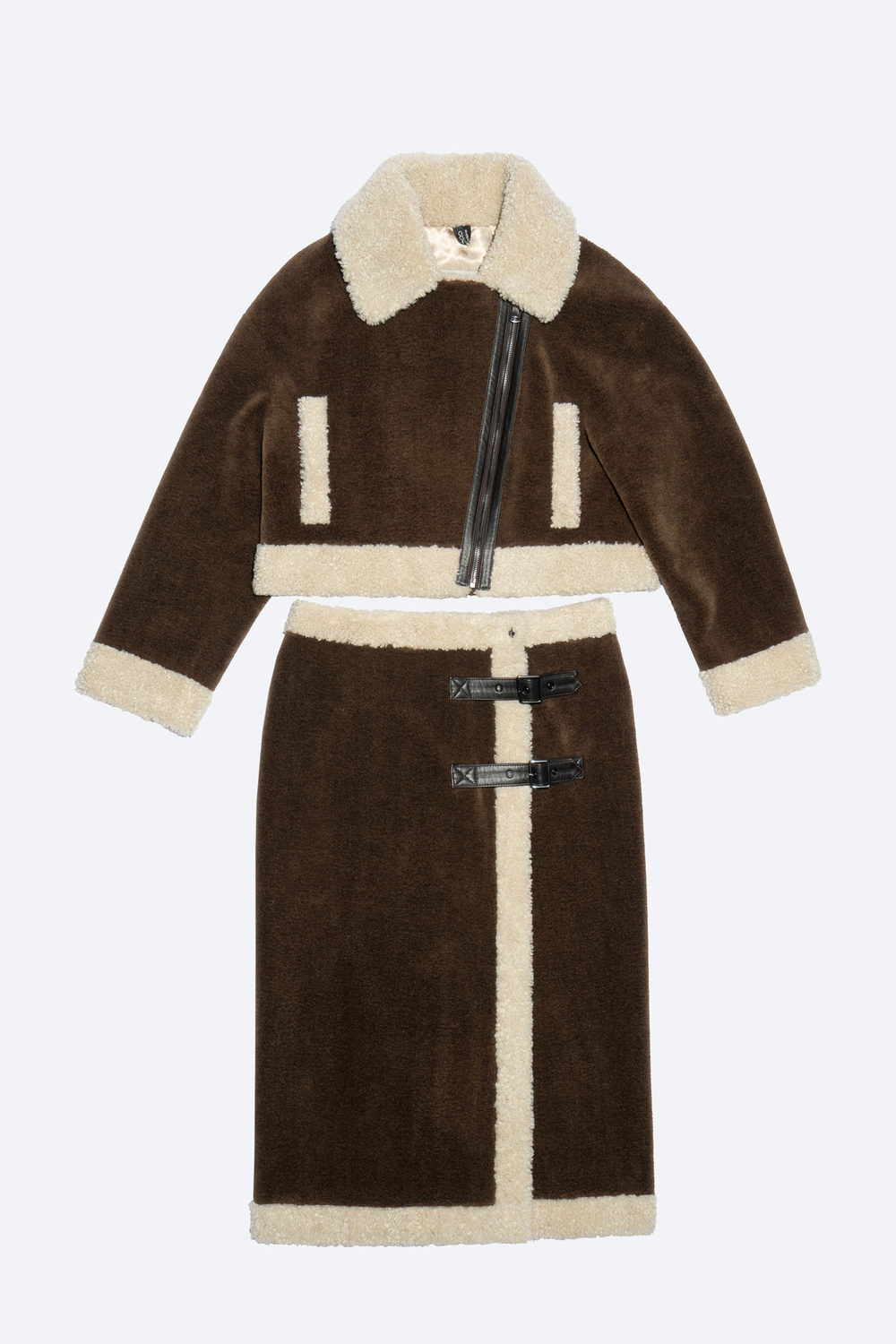 Костюм-8 (Kostum-8)