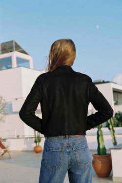 ZARA КУРТКА ИЗ ИСКУССТВЕННОЙ ЗАМШИ, ЧЕРНЫЙ