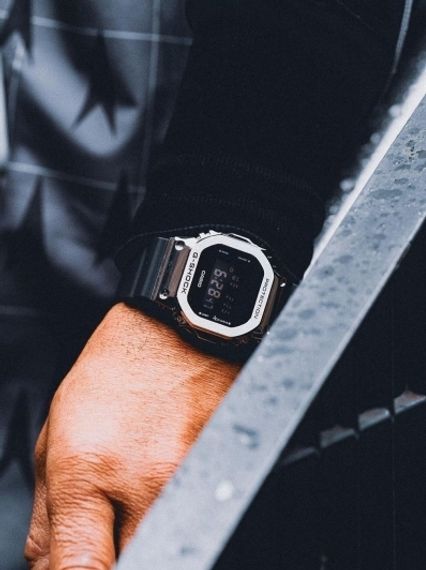 Наручные часы Casio GM-5600U-1D