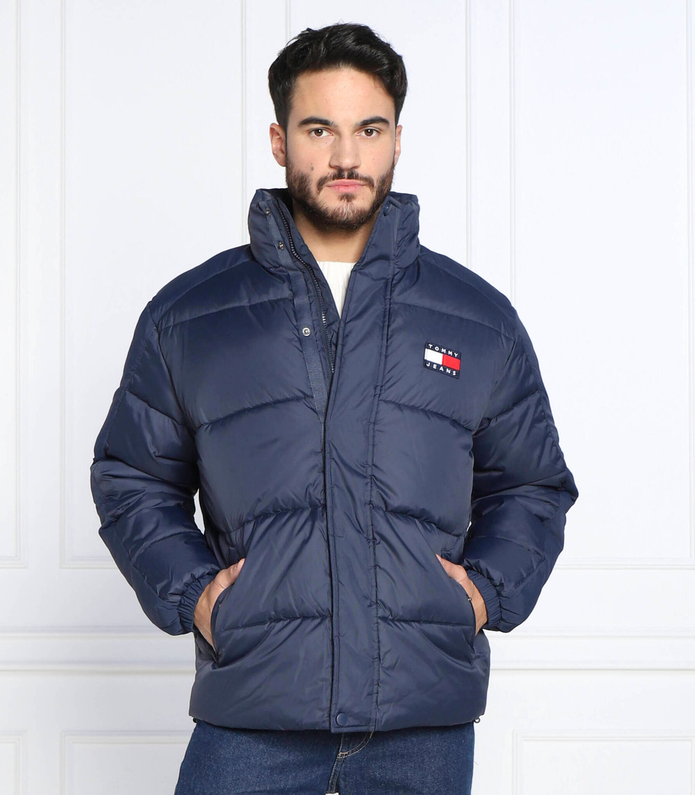 куртка badge puffer Tommy Jeans - темно-синий(DM0DM15121)