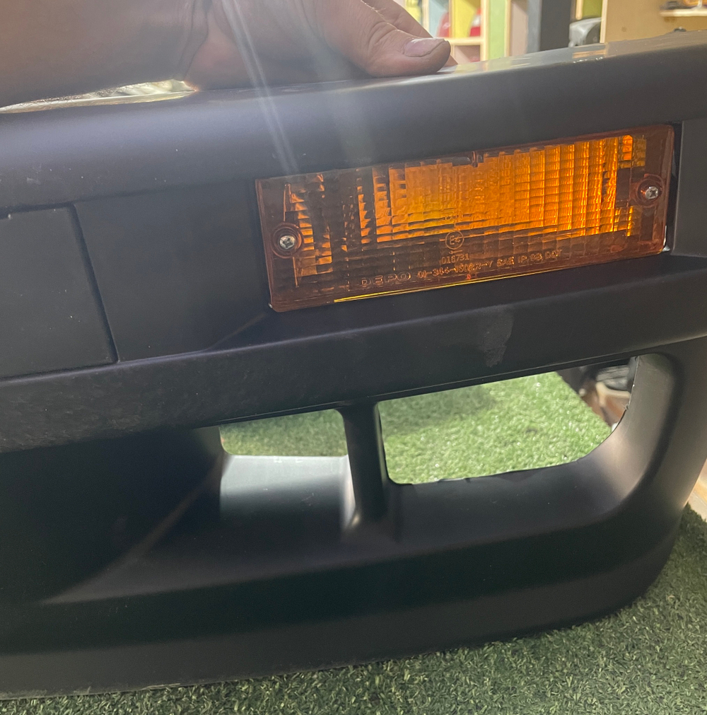 BMW E30 Mtech2 купе пластиковый тайвань