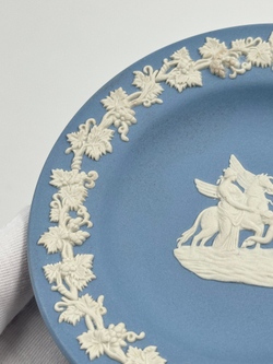 Тарелка декоративная/мелочница Wedgwood голубая
