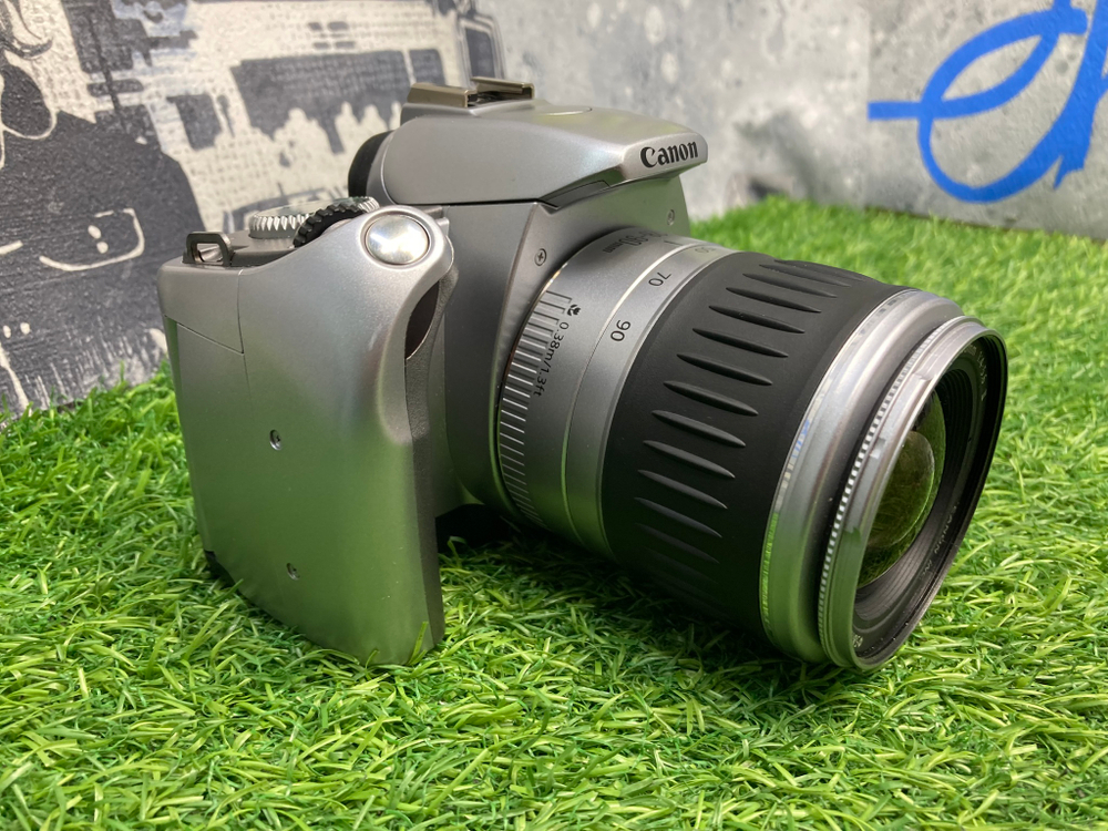 Canon EOS 300v kit EF 28-90mm 4-5.6 II