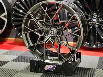 Комплект дисков HRE FF10 R19 8J ET38 5x114.3 Hyper Black