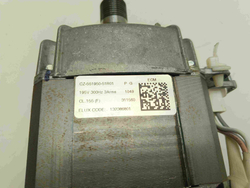 LS60840L кт224 Двигатель 5 контактов для стиральной машины AEG LS60840L б/у
