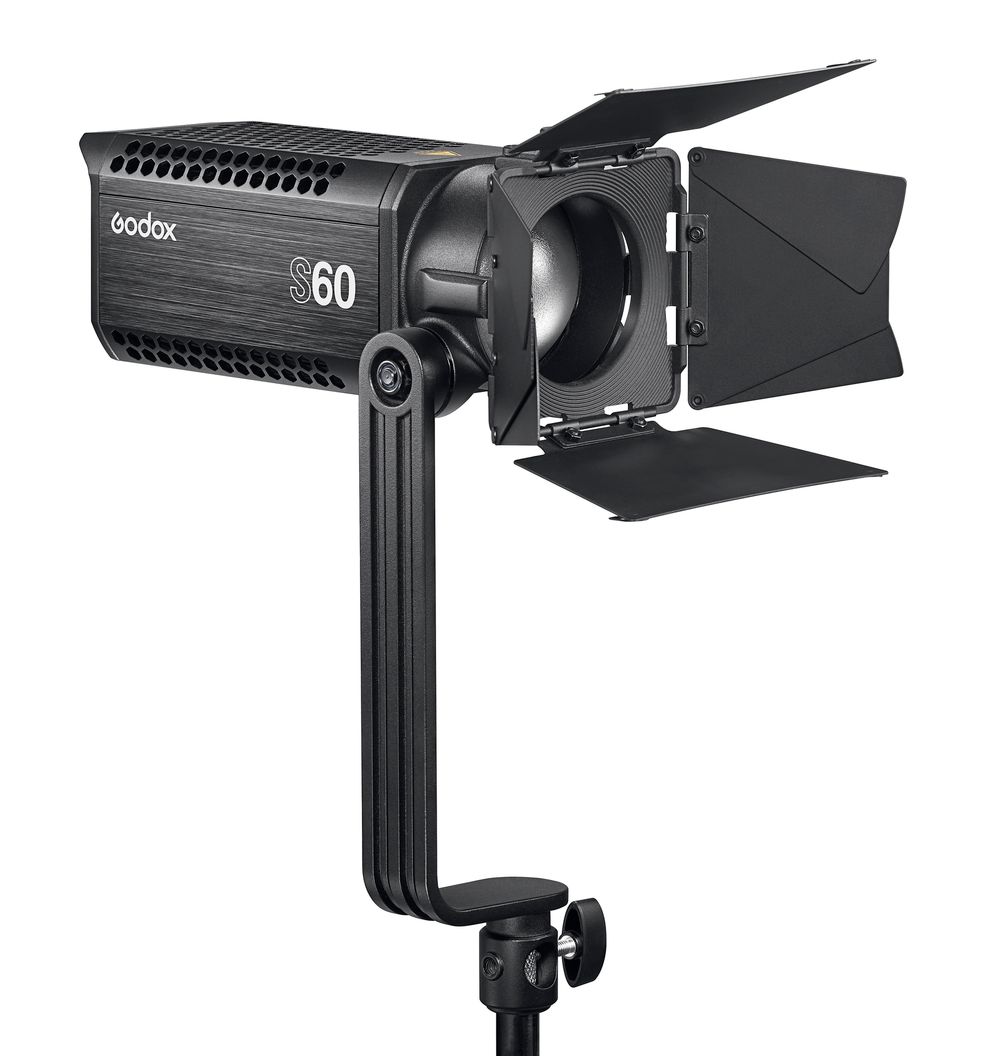Светодиодный осветитель Godox S60