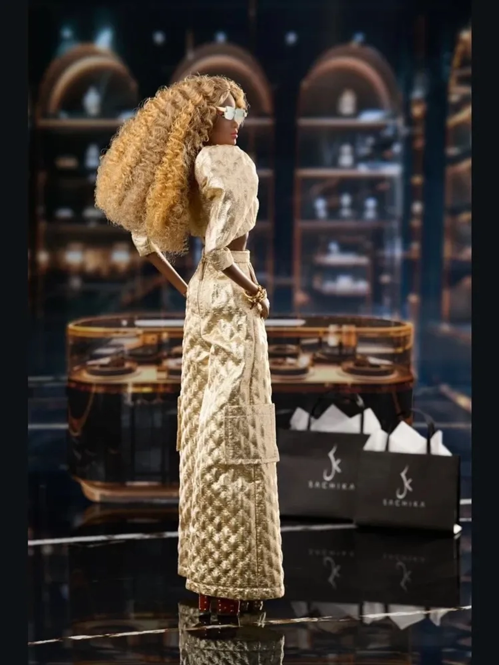 Кукла Integrity toys Golden Glam Queen Meteor Keeki Adaeze