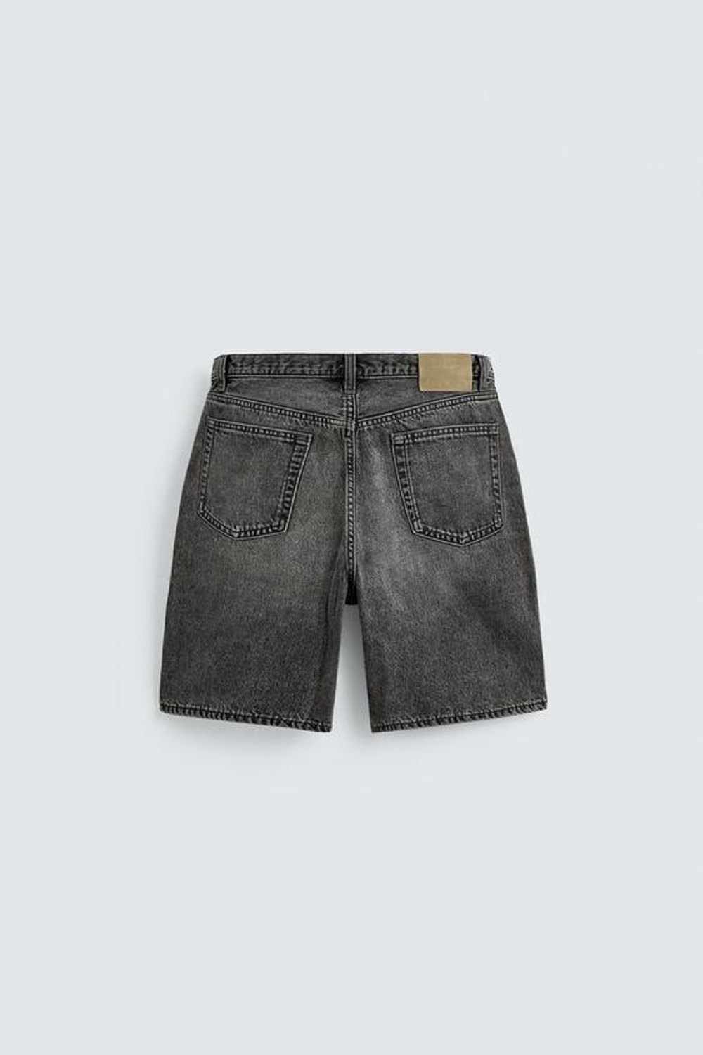 ZARA ДЖИНСОВЫЕ БЕРМУДЫ STRAIGHT FIT, МЯГКИЙ СЕРЫЙ