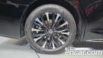 Toyota Alphard 2.5 HEV Executive AWD — 2024