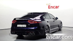 KIA Stinger 3.3 Turbo AWD — 2019