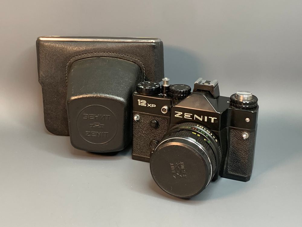Zenit 12XP + Helios-44M-4