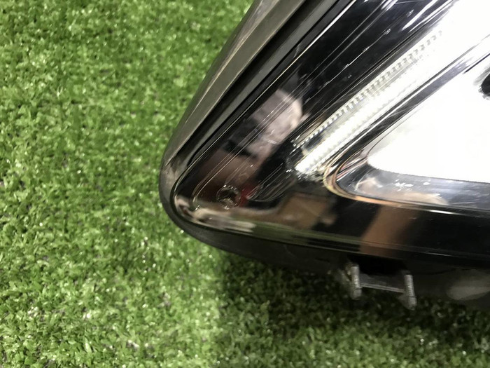 Фара левая Mercedes GLA x156 (2017-2020) LED