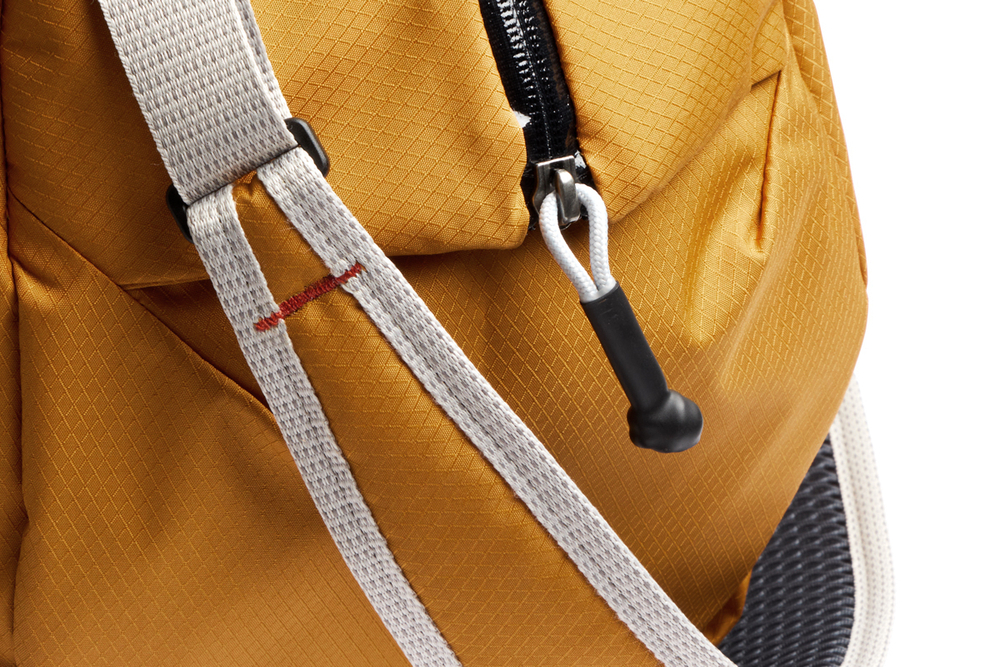 Сумка Bellroy Lite Duffel 30L