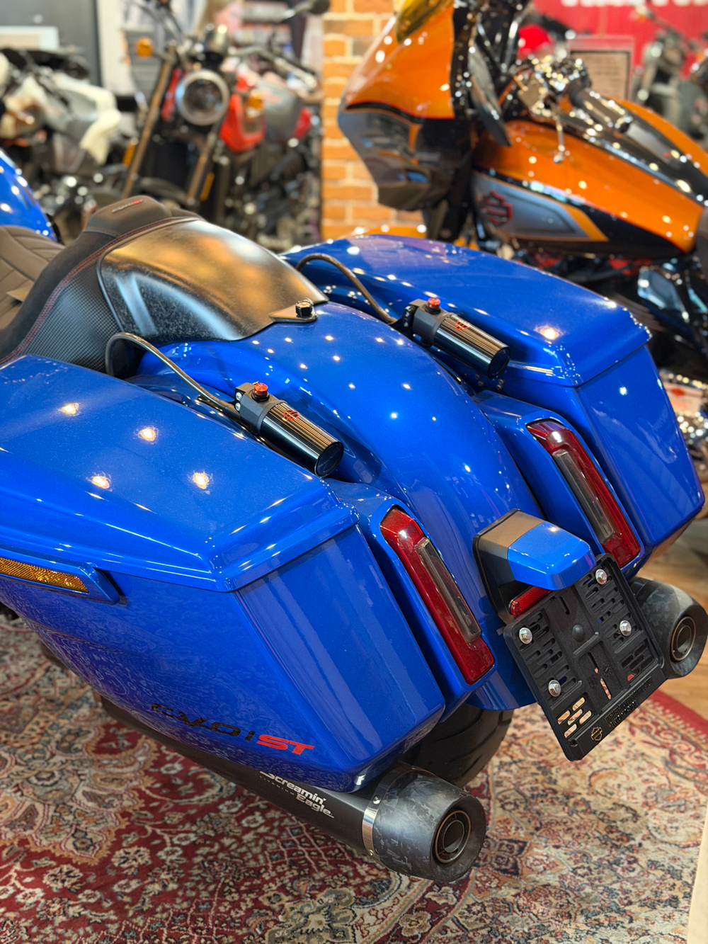 CVO Road Glide ST "Electric Coast" (2026)