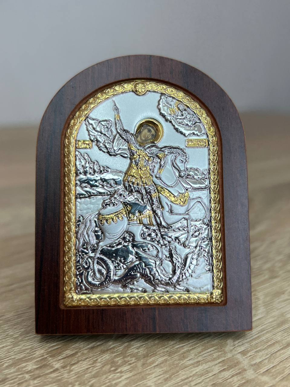 Георгий Победоносец, икона арочная, красное дерево, 86х112