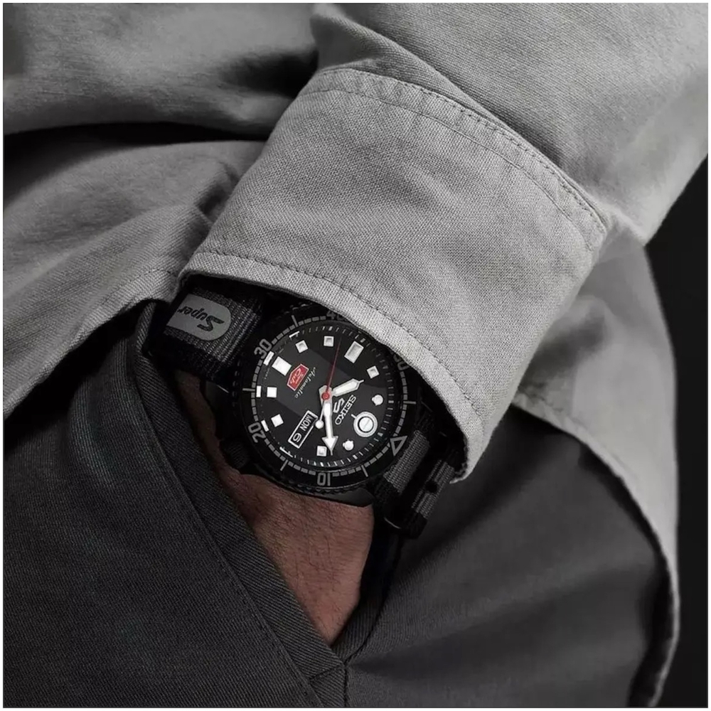 Seiko SRPJ75K1