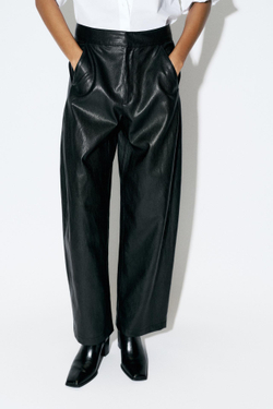 ZARA БРЮКИ BARREL ИЗ ИСКУССТВЕННОЙ КОЖИ, ЧЕРНЫЙ