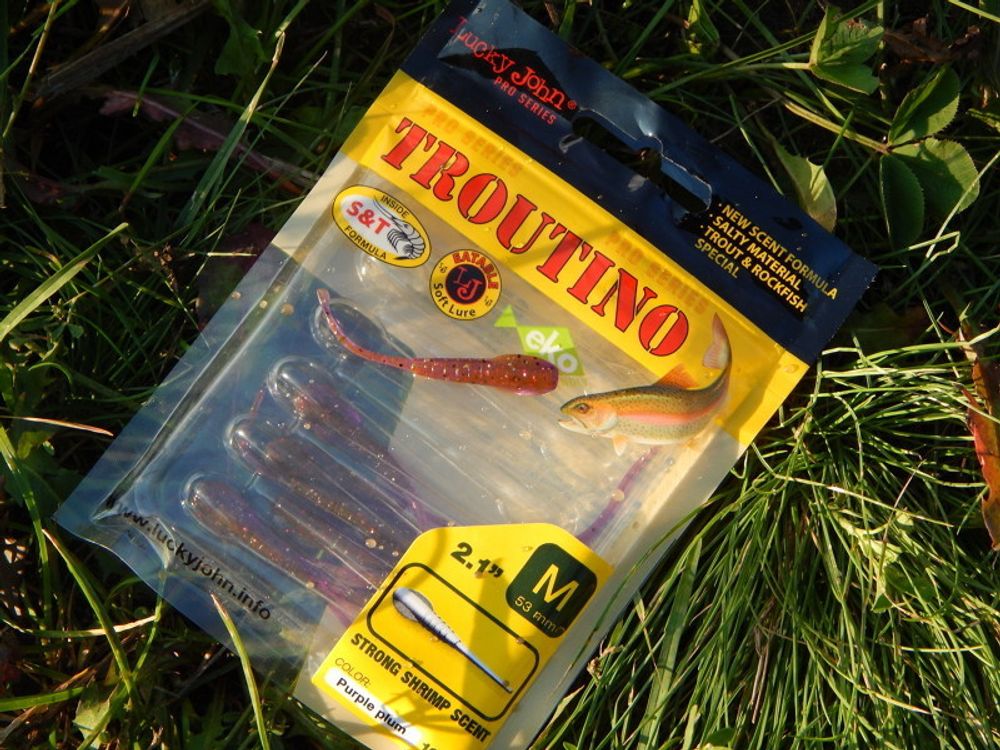 Мягкая съедобная приманка LJ Pro Series TROUTINO, 2.5 in (63 мм), цвет 101, 8шт